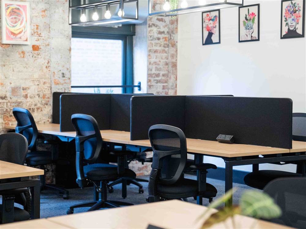 25% off Coworking Day Pass